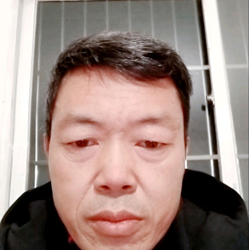 心静的第一张照片--贵港相亲服务中心