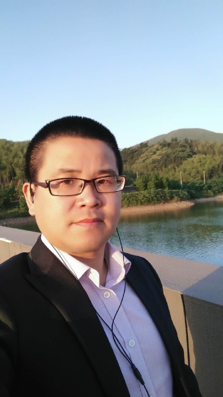 顾律师的第三张照片--贵港相亲服务中心