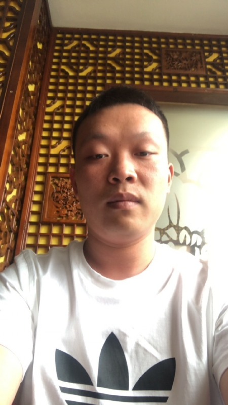 唐子龙的第二张照片--贵港相亲服务中心