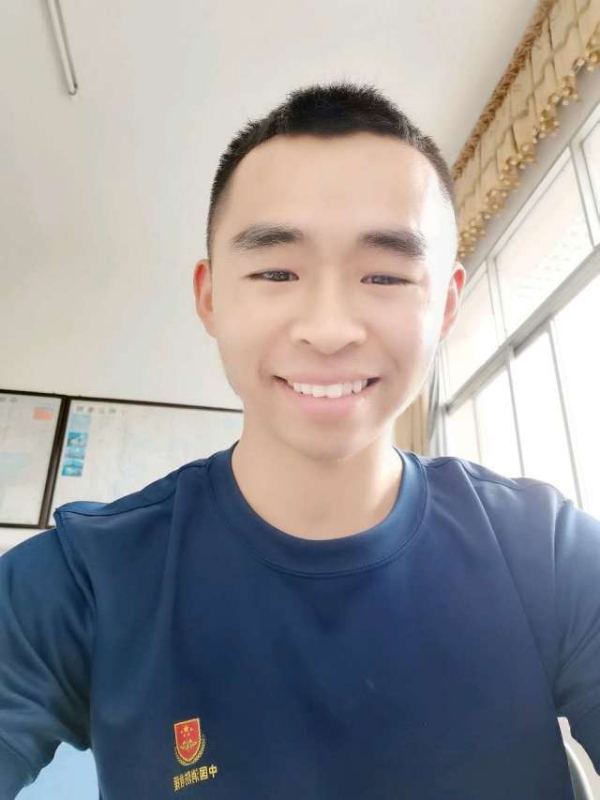超超的第一张照片--贵港相亲服务中心