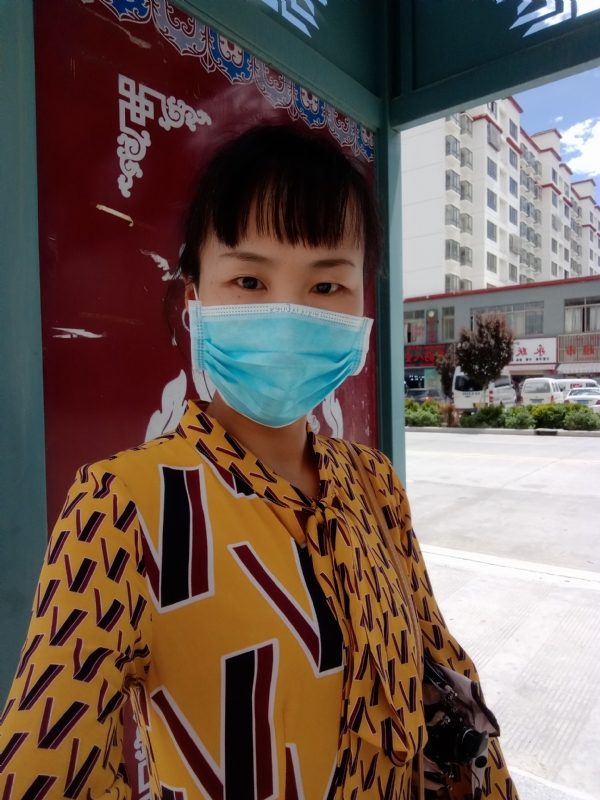 月儿的第一张照片--贵港相亲服务中心