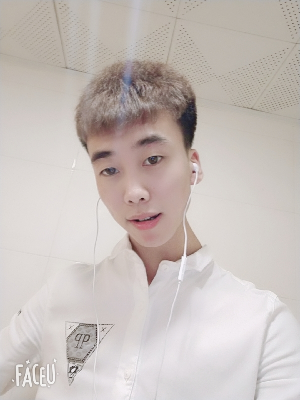 晚枫的第三张照片--贵港相亲服务中心