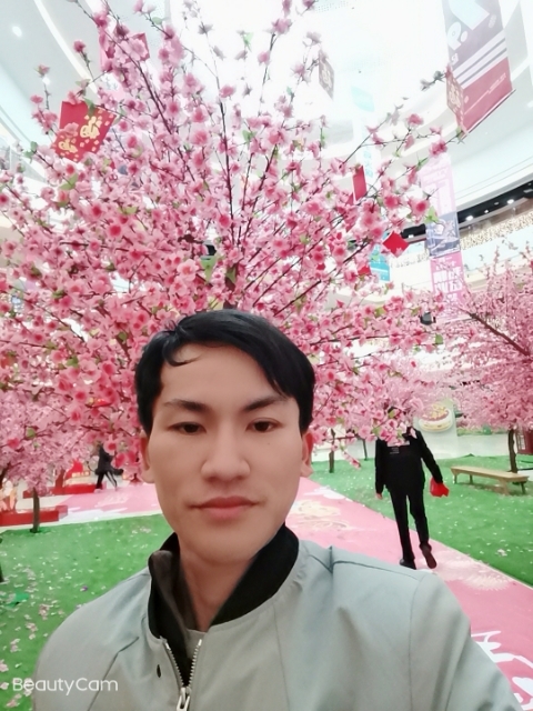 单身一人的第一张照片--贵港相亲服务中心