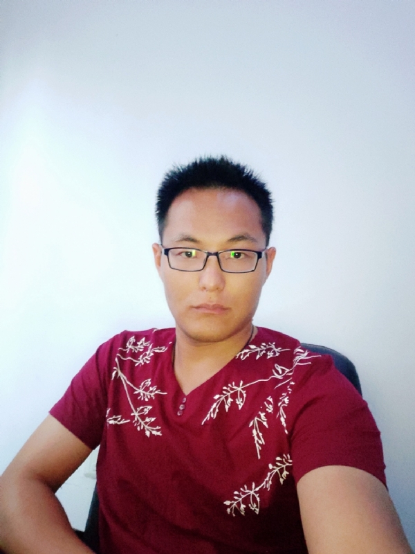 泉海洋的第一张照片--贵港相亲服务中心