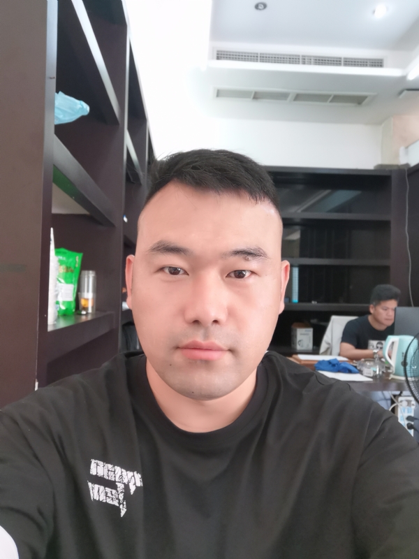 香菇稻草人的第三张照片--贵港相亲服务中心