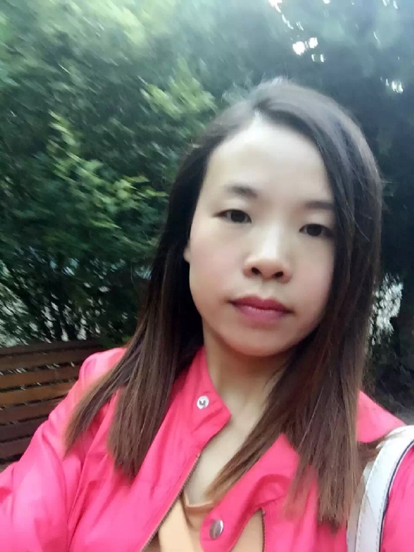 褪色的回忆的第一张照片--贵港相亲服务中心