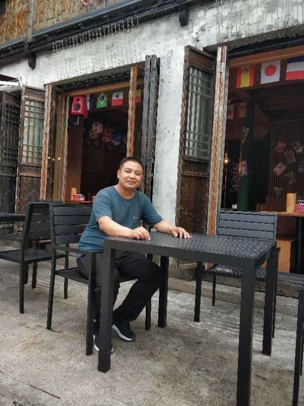 陈目城的第一张照片--贵港相亲服务中心