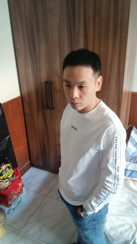 没有蜡笔的小航的第二张照片--贵港相亲服务中心