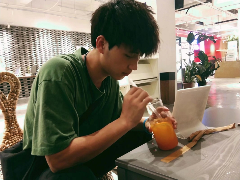 一花一世界的第一张照片--贵港相亲服务中心