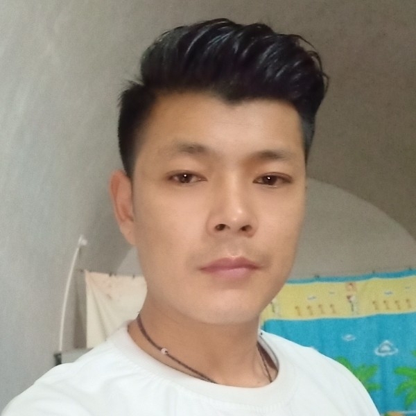 啊锋的第一张照片--贵港相亲服务中心