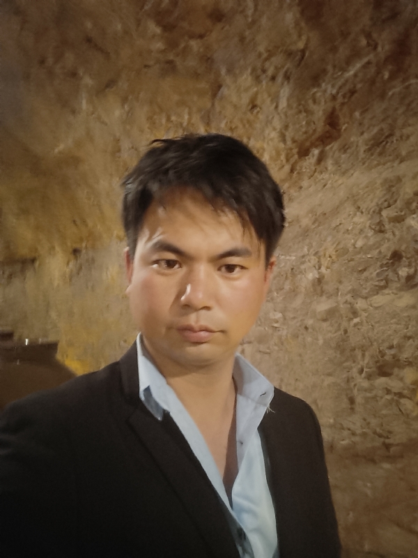 晚点的第二张照片--贵港相亲服务中心