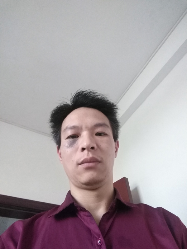 风中落叶的第二张照片--贵港相亲服务中心