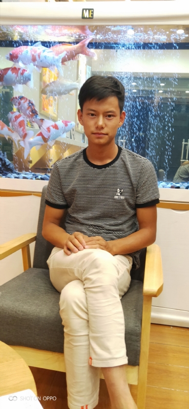长情橙子的第一张照片--贵港相亲服务中心
