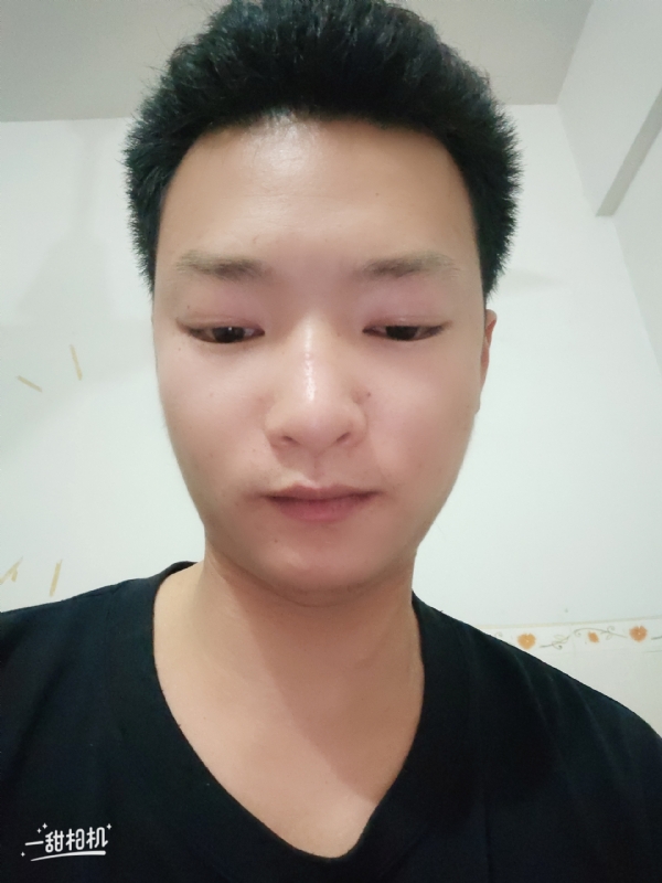 孤狼的第一张照片--贵港相亲服务中心