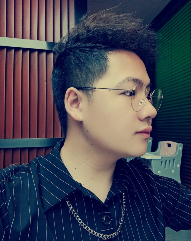 等风的人的第一张照片--贵港相亲服务中心