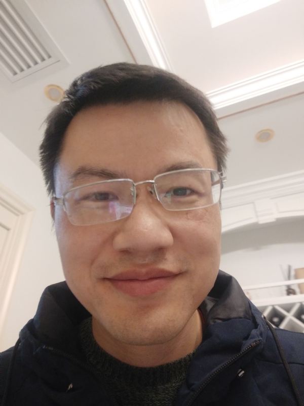 翔翔的第一张照片--贵港相亲服务中心