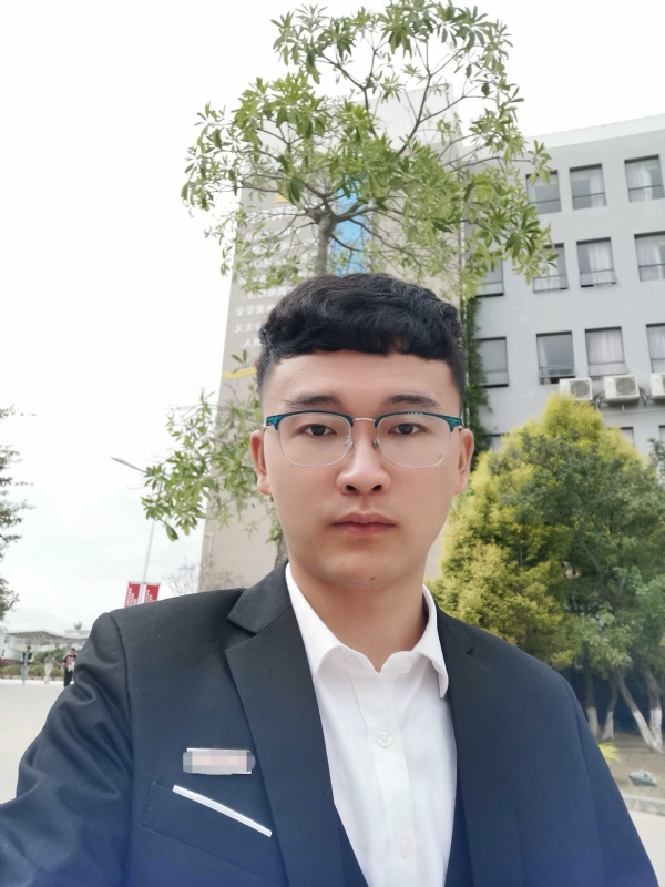 毓文的第三张照片--贵港相亲服务中心