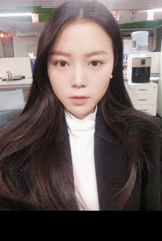 小月半的第一张照片--贵港相亲服务中心