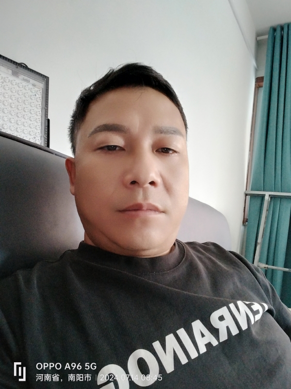 楚辞的第一张照片--贵港相亲服务中心