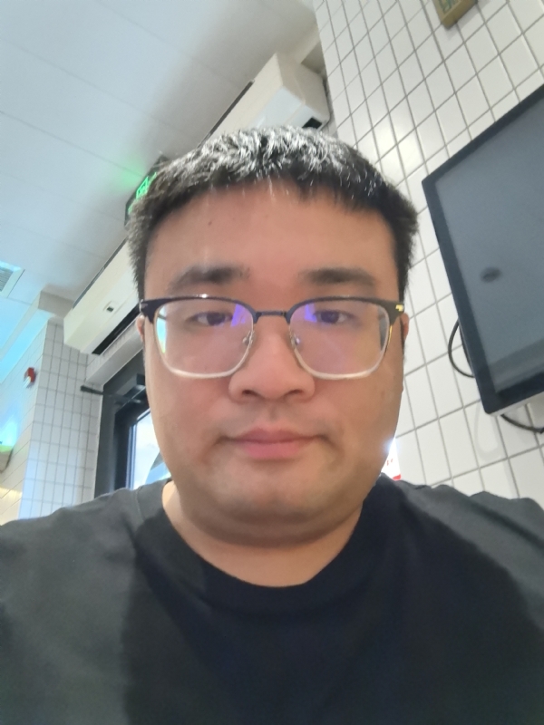 君临天下的第三张照片--贵港相亲服务中心