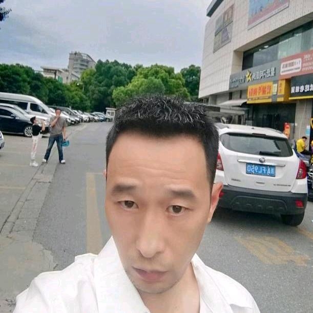 小林的第一张照片--贵港相亲服务中心